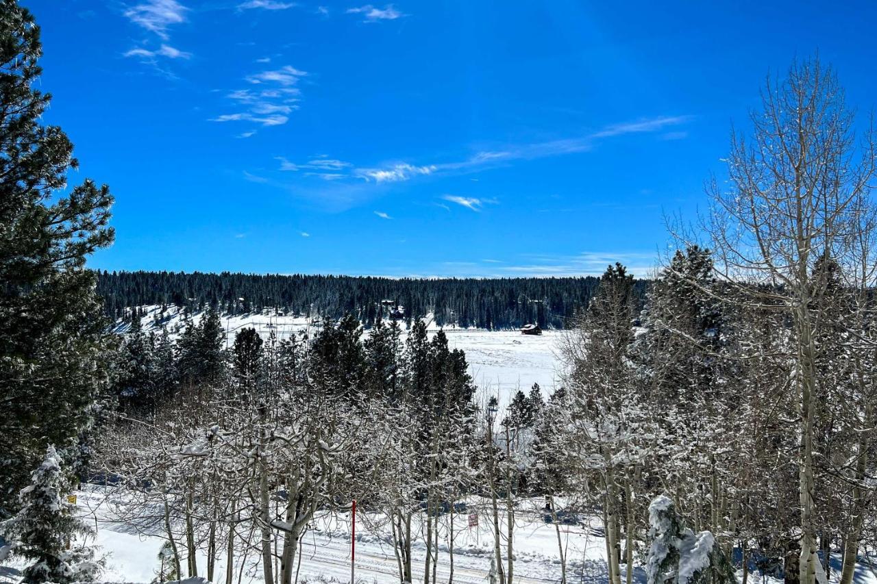 Pet-Friendly Duck Creek Village Retreat With Deck! 外观 照片